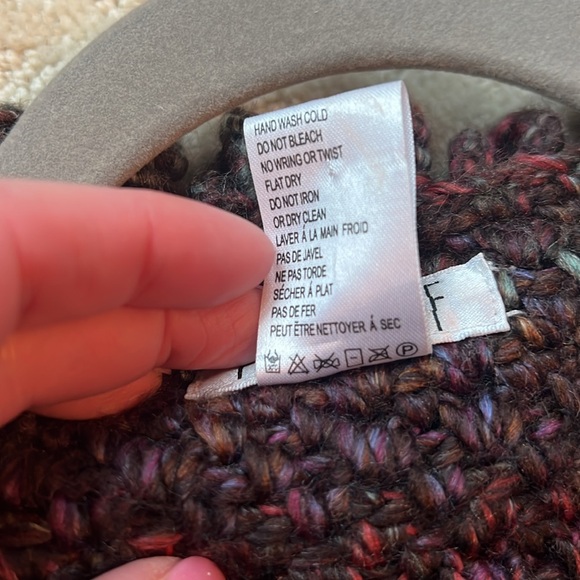 BOUTIQUE FIONA WOOF JEWEL TONE CROCHET SWEATER SIZE L - Picture 3 of 9